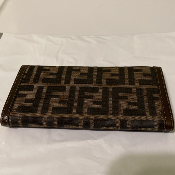 FENDI Zucca Pattern Brown Long Wallet Authentic - Picture 2 of 12